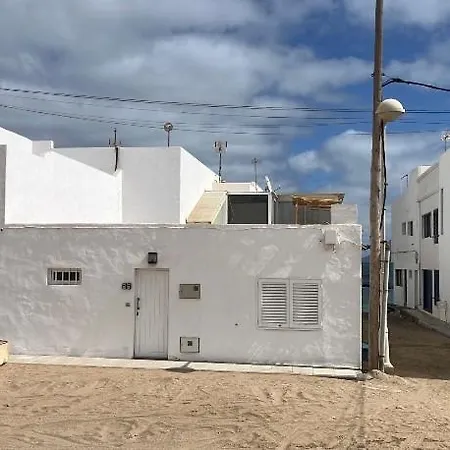 Surf House 5 Chambres 12 Lits *